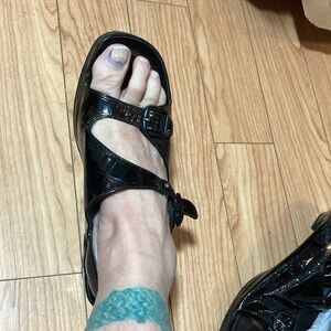 Women's Retro Black Sandals